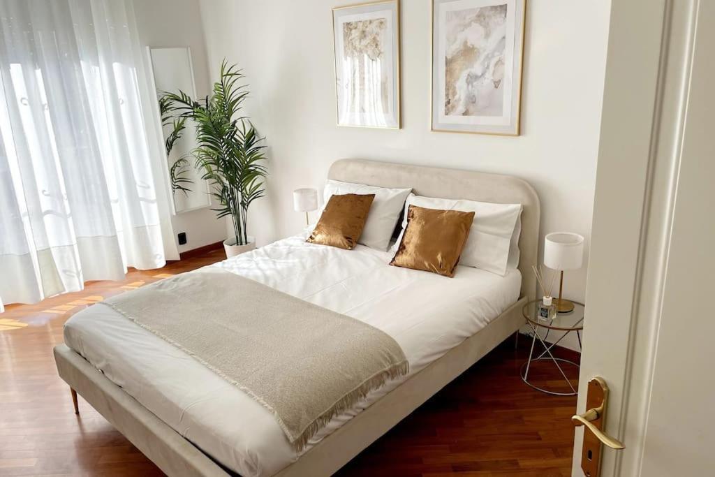 Amazing Flat With Terrace Apartment Milan Exterior photo